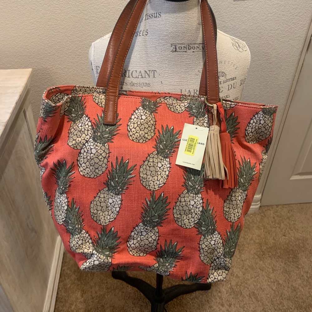 New Lucky Brand Pineapple canvas tote NWT